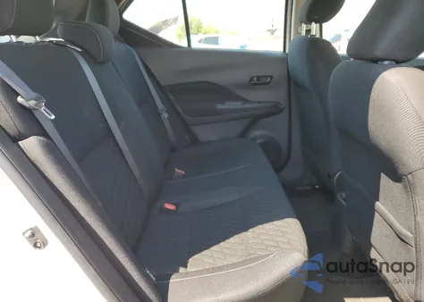 2021 Nissan Kicks S z USA, uszkodzony, nr VIN 3N1CP5BV7ML500022